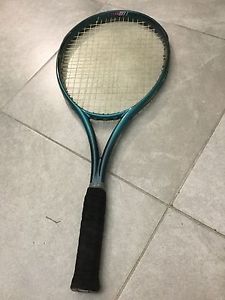 Pro Kennex Presence Composite Tennis Racquet 4 1/2 Good Condition