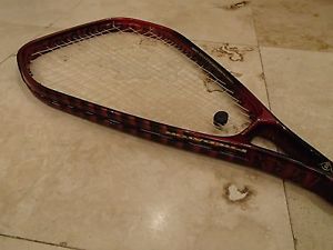 DUNLOP MAX PREDATOR RED TENNIS RACQUET EXTRA LONG 4 3/8'' - WITH COVER