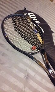 Wilson Pro Staff Classic 4.2 si Tennis Racquet, 4 & 1/8 Grip...lightly used.