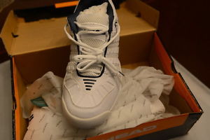 Head Men's Tennis Shoes  8.5 M New