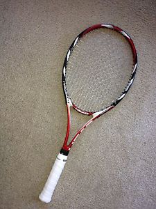 Head Microgel Prestige Mid Tennis Racquet 4 1/2. With FREE Microgel racquet case