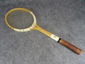 Vintage Magnon Finalist Tennis Racquet