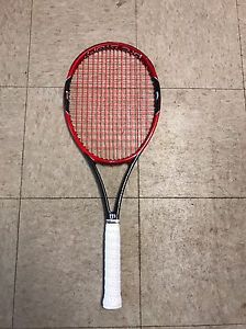 Wilson Pro Staff 97 16x19 STRUNG 4 1/2 315g Roger Federer 11.1oz