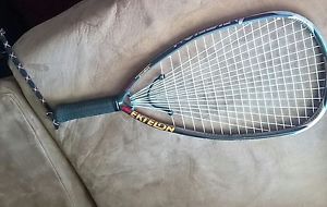 Ektelon Level 1400 Triple Threat Racquetball Racquet with Case