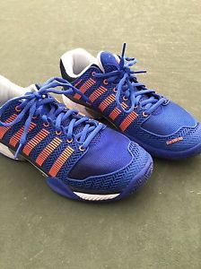 MEN'S HYPERCOURT EXPRESS TENNIS SHOES SIZE 8.5