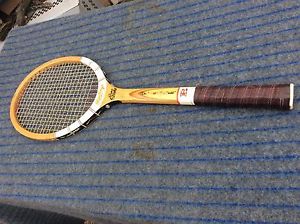 Vintage Tennis Racket Rawlings Wooden Dyna Stroke T-525 4 5/8 Japan Made