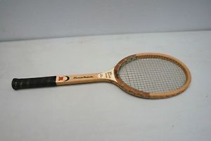 "RAWLINGS JOHN NEWCOMBE" SIGNATURE MODEL, VINTAGE WOODEN TENNIS RACQUET 4 5/8"