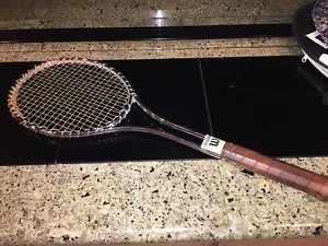 VINTAGE WILSON T2000 METAL TENNIS RACKET WITH LONG GRIP STYLE