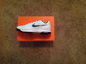 nike zoom cage 2 tennis shoes