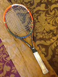 Head Radical Pro Tennis Racquet (4 1/2)
