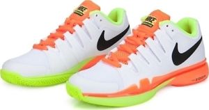 NIKE ZOOM VAPOR 9.5 TOUR MEN’S TENNIS SHOES( WHITE/VOLT/TOTAL ORANGE)-Size 9