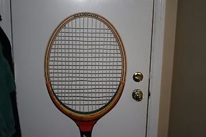DONNAY - GIANT 54" TENNIS RACKET - ADVERTISING PIECE  GAME ROOM