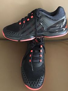 Men's Adidas Adizero Ubersonic, Size 10.5