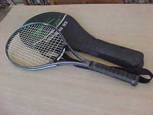 SLAZINGER Silhouette 95 Ultra SlimTENNIS RACQUET Graphite 4 1/4 + CC