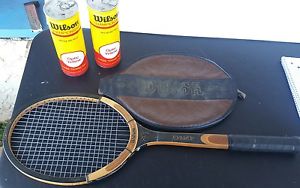 Vintage Wilson Advantage Wood Tennis Racquet with 6 balls!