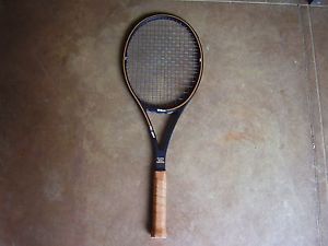 WILSON PRO STAFF 6.0 85 TAIWAN TENNIS RACQUET 41/2 LOOKS NEW
