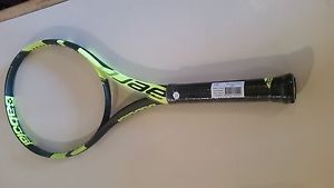 Babolat PLAY Pure Aero new tennis racquet