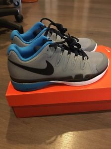 nike vapor tennis shoes size 10