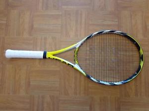 Head Microgel Extreme Midplus 100 head 4 1/4 grip Tennis Racquet