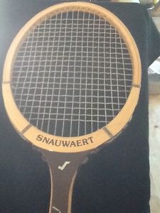 Vintage Snauwaert Brian Gottfried Signature Wood Tennis Racquet