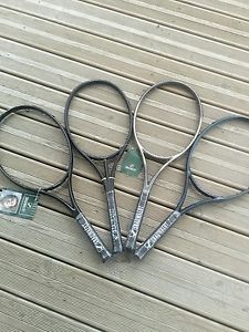 Snauwaert tennis rackets