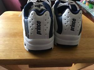 New Women's Prince OV-1 Non Marking Pro Tennis Shoes White and Blue US 9