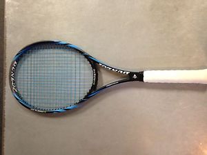 Dunlop Biomimetic 200 Tennis Racquet image 1