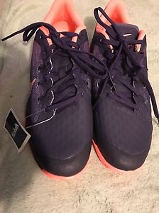 Nike Air Zoom Ultra Tennis Shoes Women's US 7  Orange And Purple 845046-501