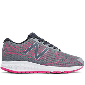 New Balance Niños Zapatillas de tenis Calzado deportivo VAZEE RUSH V2 gris/