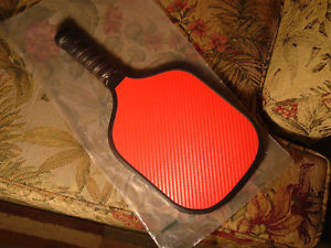 pickleball paddle
