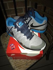 nike zoom vapor tour grey and blue tennis shoes size 8.5