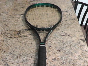 Head Genesis 660 Tennis Racquet  -  Grip Size 4 3/8 (Made in Austria)