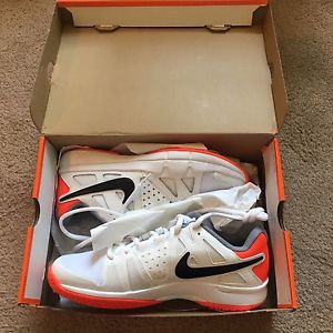 Nike Men's Air Vapor Advantage Tennis Shoe size 10