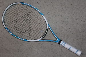 Dunlop Aerogel 1 thousand 118" super OS Tennis Racquet, New grip