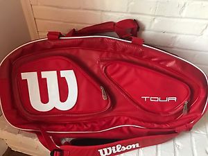 Wilson Tennis Bag Tour V 15 Pack Red- Brand New with Tags