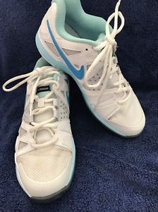 Nike Vapor Advantage Air Women's Juniors Ladies Tennis Shoes Sz: 6.5 EUC