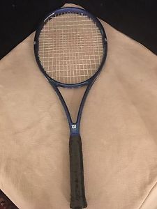 Wilson Graphite Aggressor 8.5 si  Tennis Racket