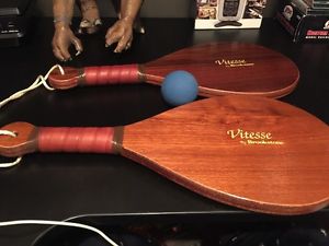 Great  Condition Vitesse By Brookstone Paddles Rackets Hand ball Racquetball