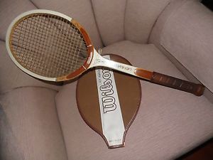 Vintage Wilson LADY ADVANTAGE Unused Wood Tennis Racquet 4 1/4 L  w/Cover