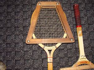 OLD TENNIS RACKETS WRIGHT & DITSON TOP FLITE & WIMBELDON BAMCROFT