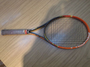 Head Radical Rev tennis racquet