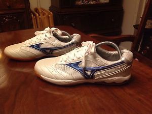 Mizuno Wave Medal - 9.5 Men's