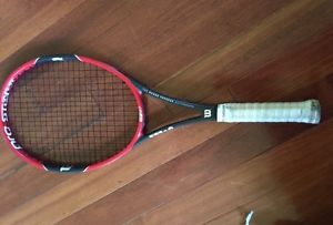 tennis racquet