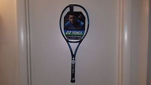 Yonex EZONE DR 98 + Blue Size : 4 1/18