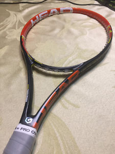 Head Graphene Radical MP 4 1/4 Grip  98 sq in (Free Shipping)