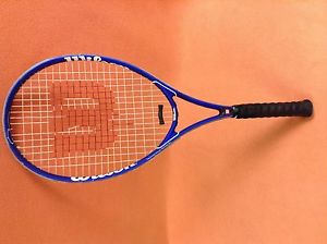 Wilson Federer Tennis Racket Volcanic Frame Cushion Pro Racquet 4 3/8 L3!