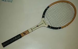 VINTAGE CHAMPION SEAMLESS TENNIS RACQUET WITH VINYL COVER