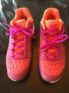 Nike Zoom Cage 6.5