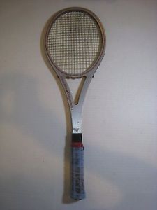 AMF-HEAD-ARTHUR-ASHE-COMPETITION-2-BORON-FLEX-USA-VINTAGE-TENNIS-RACQUET-4-5  A