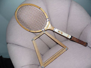 Vintage Wilson Bombardier Bobby Riggs Photo Decal Tennis Racquet w/ Brace